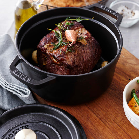 Staub Cocotte Round Dutch Oven Black 1102425 4 Quart - WAFUU JAPAN