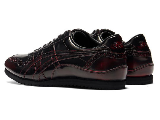 ONITSUKA TIGER Nippon Made Ultimate Trainer Kasut Kulit Perforated Hitam-Biru