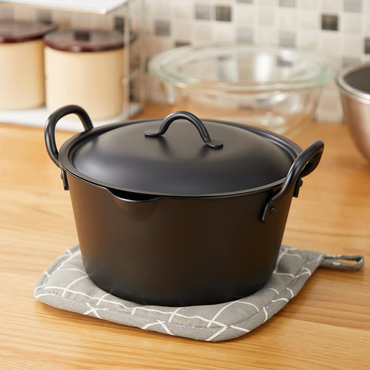 Summit Kogyo frityrgryta IH-kompatibel med lock 20cm svart 2.8 liters