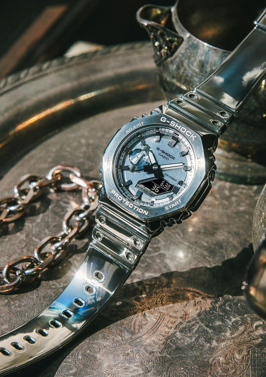 Casio Relógio G-Shock Masculino Série Fine Metallic GM-2100YM-8AJF Prata 200 m
