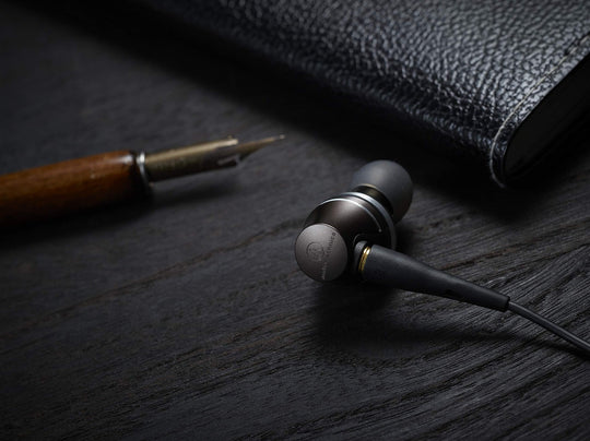Audio Technica Wired In - Ear Headphones High - Resolution Sound ATH - CKR100 - WAFUU JAPAN