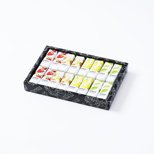 Francais Fruit Mille - feuille Assortment 16 pieces - WAFUU JAPAN