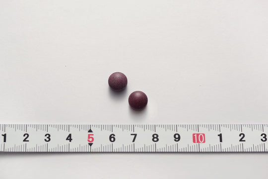 Kobayashi Blueberry Lutein Bilberry Supplement 60 Tablets (30 Days) - WAFUU JAPAN