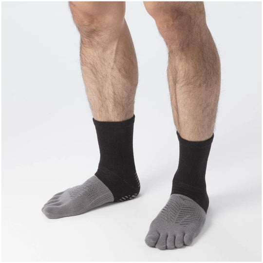 Mizuno Soccer Wear Zero Glide Five Toe Grip Short Socks P2MX2510 Black 27-29cm