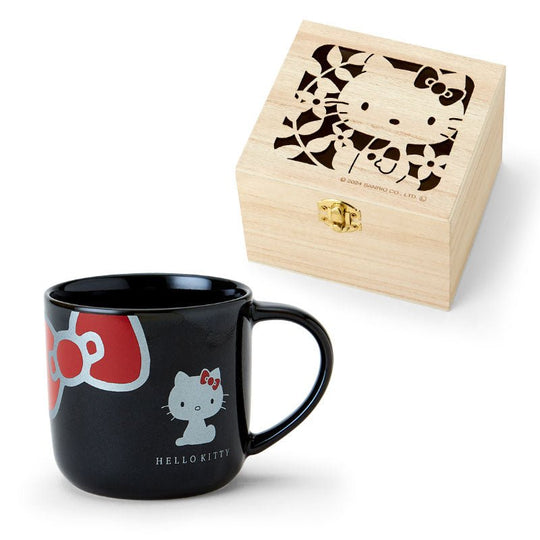 SANRIO Hello Kitty Mug in wooden box, black - WAFUU JAPAN