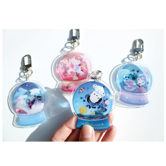 Sanrio Hello Kitty Snow Globe Keychain 67×50×8 mm - WAFUU JAPAN