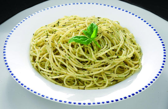 S&B Seasoning Basil Bottle 53g - WAFUU JAPAN