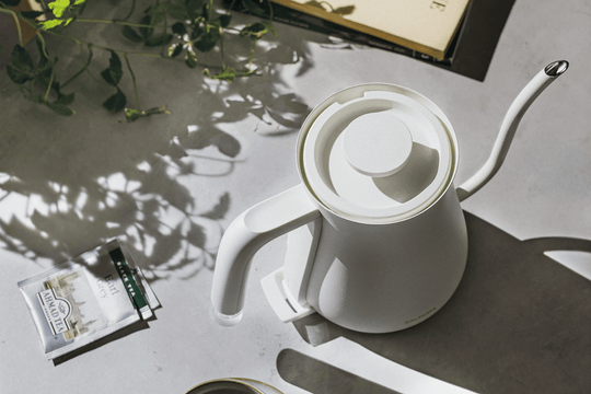 BALMUDA The Pot K07A‐WH BALMUDA The Pot White Electric Kettle The Pot K07A-WH